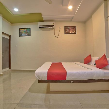 Oyo 35538 Hotel Risha Chandrapur Exterior foto