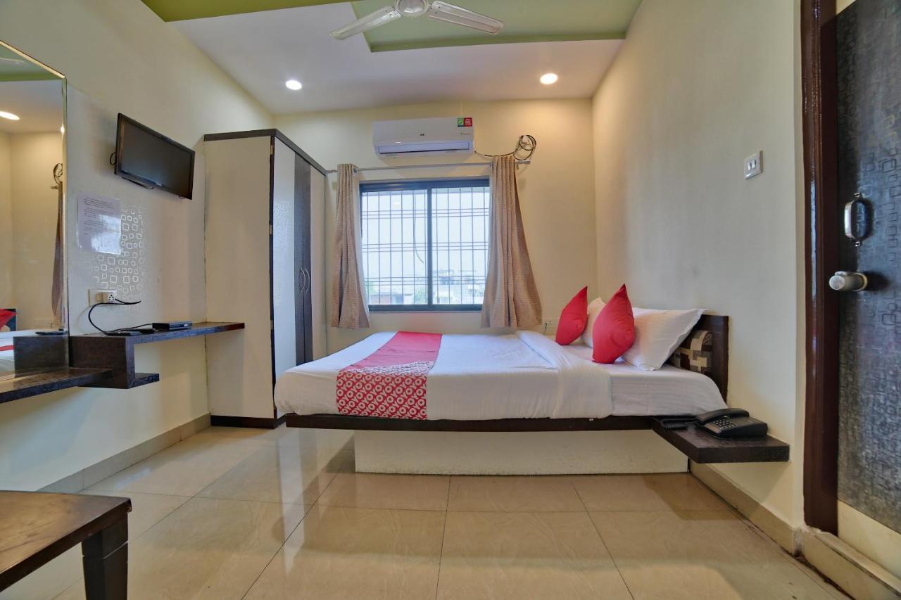 Oyo 35538 Hotel Risha Chandrapur Exterior foto